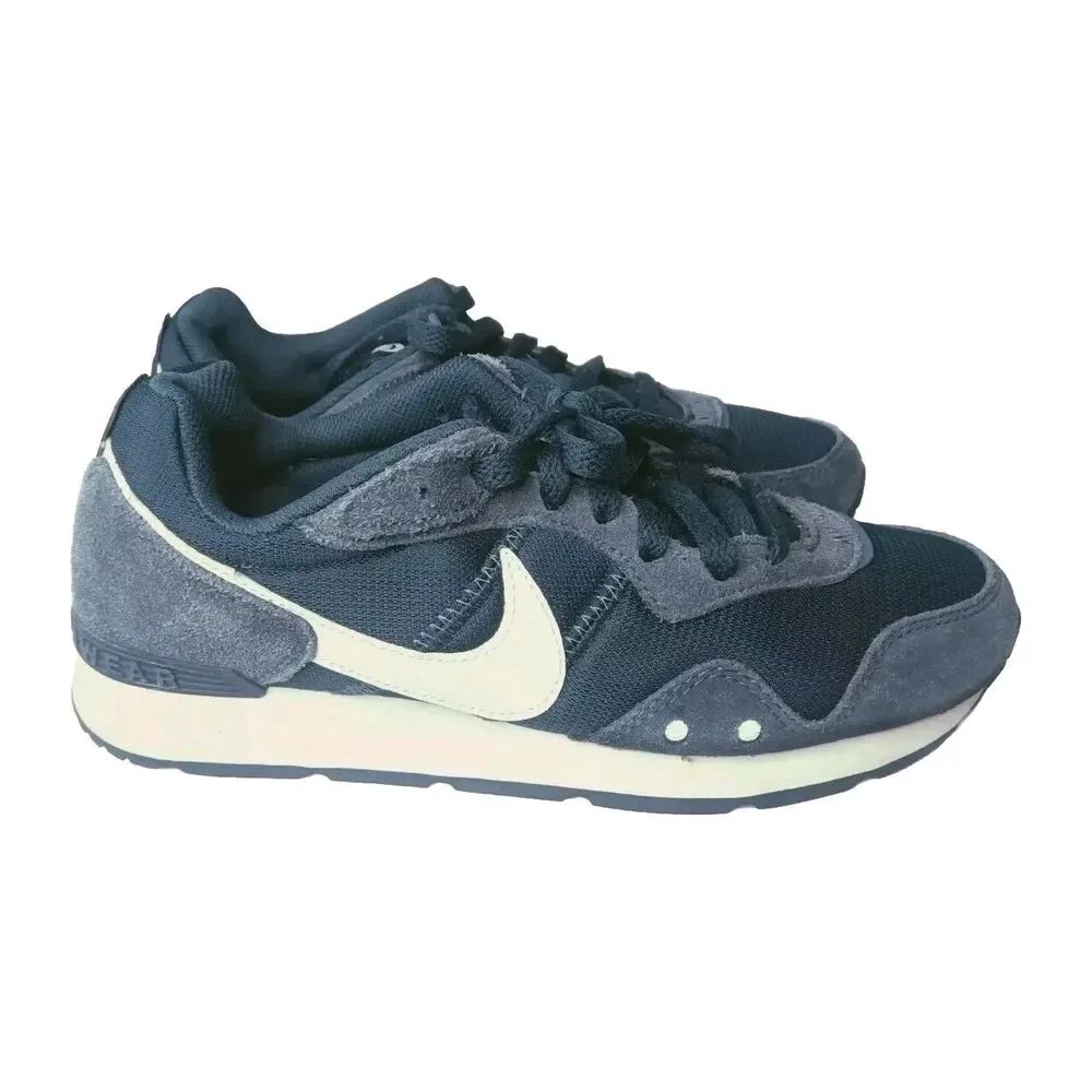 Nike Venture Runner Shoes Men's Size 7.5 Sneakers Midnight Navy CK2944-400